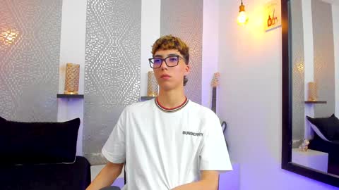    online show from 01.12.25