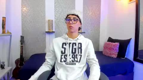    online show from 02.12.25