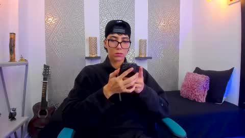    online show from 02.18.25