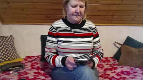 Snapshot of nikole111 chatting on 02.12.26 Nikole1 online show from 02.12.26