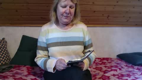 Snapshot of nikole111 chatting on 03.30.26 Nikole1 online show from 03.30.26