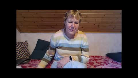 Snapshot of nikole111 chatting on 04.04.26 Nikole1 online show from 04.04.26