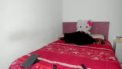 Nikole online show from 02.15.26