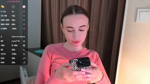      online show from 02.06.25