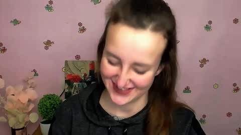 Nikolleta online show from 10.15.25