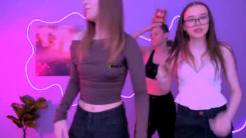 nila_eclipse online show from 04.02.26