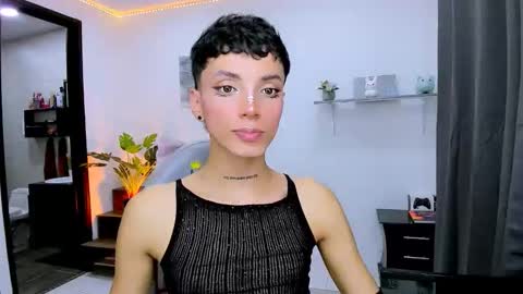 Snapshot of nilam217 chatting on 09.20.25 Nilam online show from 09.20.25