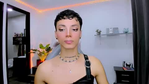 Snapshot of nilam217 chatting on 10.02.25 Nilam online show from 10.02.25