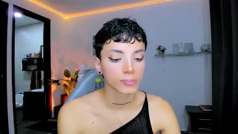 Snapshot of nilam217 chatting on 10.07.25 Nilam online show from 10.07.25