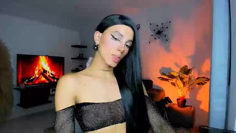 Snapshot of nilam217 chatting on 11.02.25 Nilam online show from 11.02.25