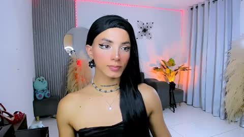 Snapshot of nilam217 chatting on 11.13.25 Nilam online show from 11.13.25