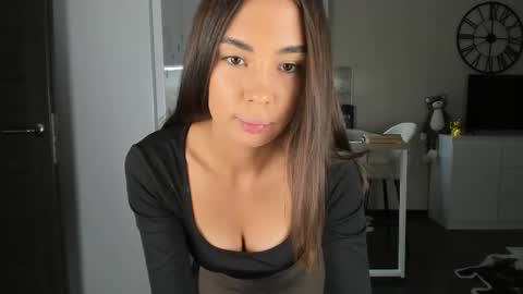 Bella online show from 11.08.25