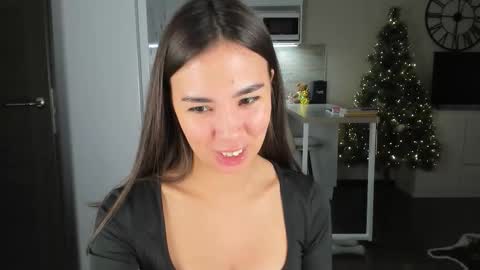 Bella online show from 12.05.25