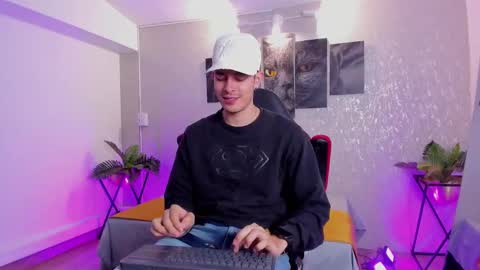 Nils online show from 10.04.25