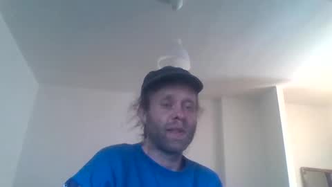 Snapshot of nilsberlin99 chatting on 05.15.26 nilsberlin99 online show from 05.15.26