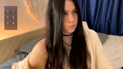 Snapshot of nimfaheart chatting on 12.01.24 Jennet online show from 12.01.24