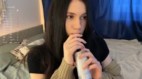 Snapshot of nimfaheart chatting on 12.28.24 Jennet online show from 12.28.24