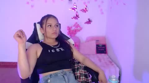 nina__666 online show from 11.29.25