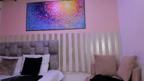 nina_glow_ online show from 04.14.26