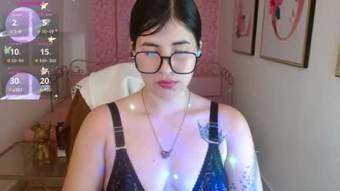 Nina online show from 03.18.26