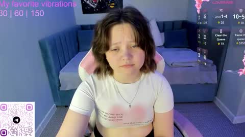 nina lunaa online show from 10.05.25