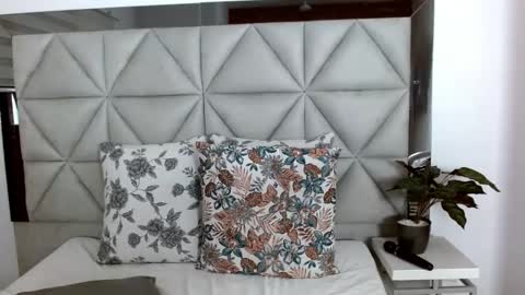  Nina  online show from 12.17.24