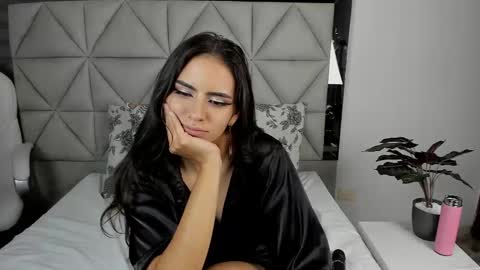  Nina  online show from 03.12.25