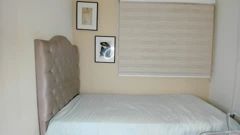 Snapshot of nina_ponse chatting on 01.17.25 Natalia FOLLOW ME ---- nathy po online show from 01.17.25