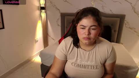 Snapshot of nina_rouge7 chatting on 10.07.25 N I N A online show from 10.07.25