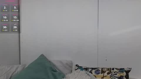 Ninaa fox online show from 12.01.25