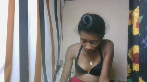 ninaeaa online show from 12.05.25