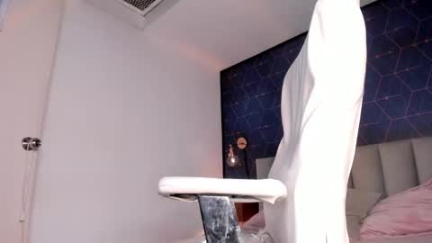 Alisson online show from 01.21.25