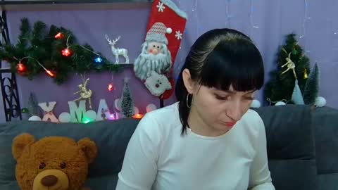 ninaflawlees online show from 12.03.24