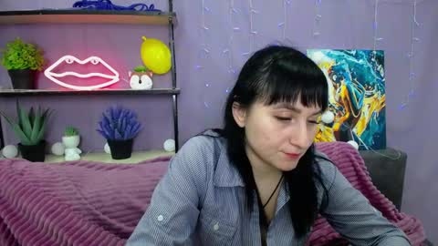 ninaflawlees online show from 01.22.25