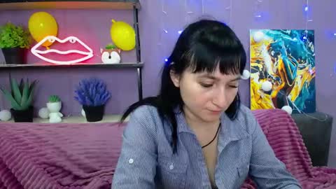 ninaflawlees online show from 01.23.25