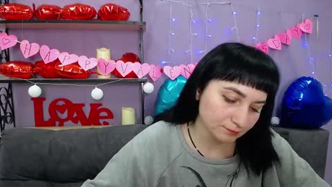 ninaflawlees online show from 02.11.25