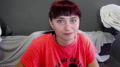 ninaflawlees online show from 09.22.25