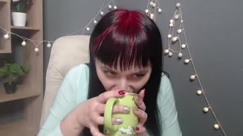 ninaflawlees online show from 02.01.26