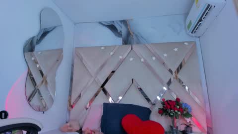 ninahtx online show from 09.15.25