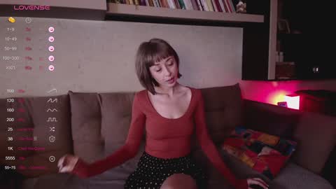 Snapshot of ninanovalicious chatting on 01.15.25 NinaNovalicious online show from 01.15.25