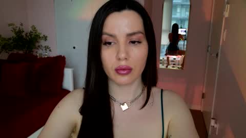 NinaOneil online show from 01.24.25