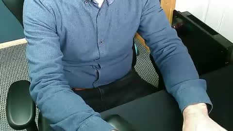 Nineinches online show from 03.12.25