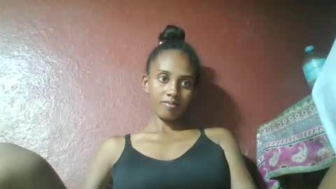 ninie246746 online show from 01.30.25