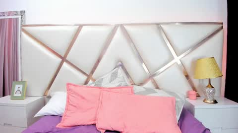 Ninna  online show from 01.25.25