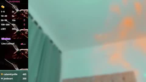 Snapshot of ninonbeart chatting on 02.23.26 Ninon Beart online show from 02.23.26