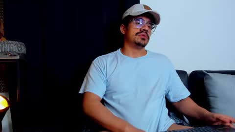 Snapshot of nipsfetich chatting on 02.08.25 Steven online show from 02.08.25