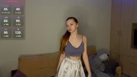 Snapshot of nirvanatwo chatting on 01.12.25 Lynn online show from 01.12.25