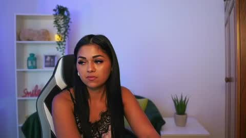 Snapshot of nissa_kate chatting on 07.15.26 Kate online show from 07.15.26