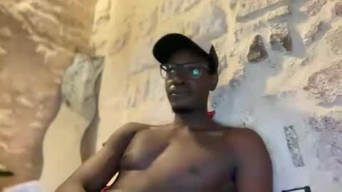 Snapshot of nitammartin85 chatting on 10.20.25 nitammartin85 online show from 10.20.25