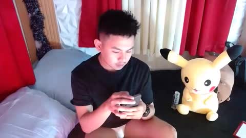 njay_16 online show from 04.23.26